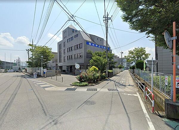 駿台甲府小学校489ｍ