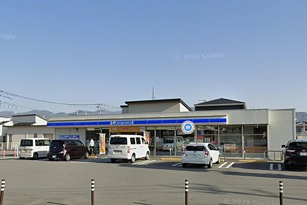 ローソン甲府万才橋店779ｍ
