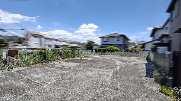 現況更地