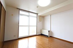 フェイマスKITAMI　3番館 205 2階3LDKのリビング/ダイニング