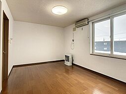 マロン 2-A 2階2LDKのリビング/ダイニング