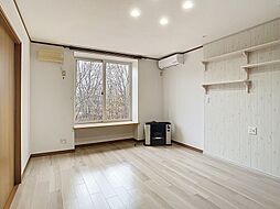 ハーブ 201 2階2LDKのリビング/ダイニング