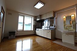 GKハイツ 1-2 1階1LDKのリビング/ダイニング