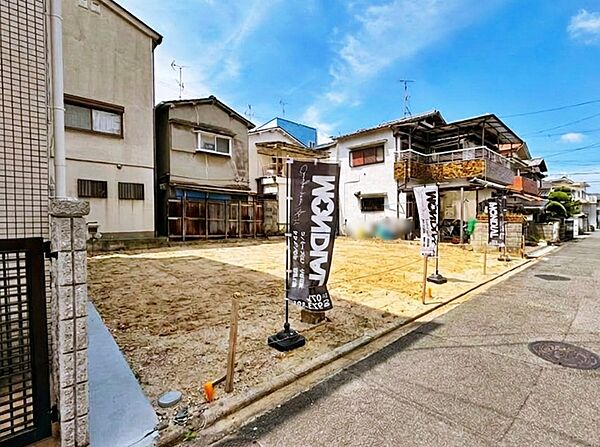 様々なプランがご検討いただける間口の広いゆとりある敷地