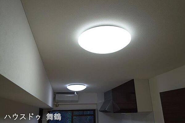 照明器具＋エアコン