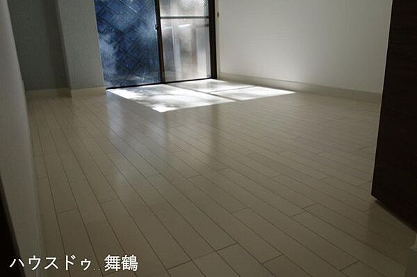 洋室8.7帖