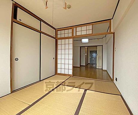 寝室