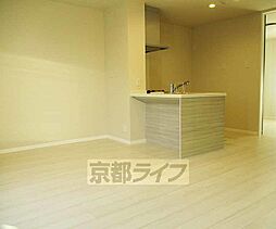 近鉄京都線 大久保駅 徒歩9分の賃貸マンション 1階2LDKのリビング/ダイニング