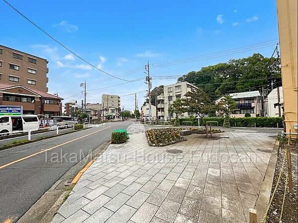 角地だからこそ実現する開放感