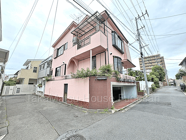 「桜新町」駅徒歩3分とアクセスも良好です。