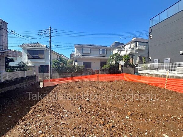 敷地内からの写真になります。