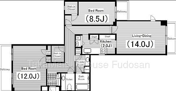 主寝室約12帖。各部屋にゆとりがある105?の専有面積です。