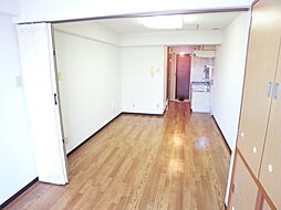 サングローリー 47 4階1DKのリビング/ダイニング