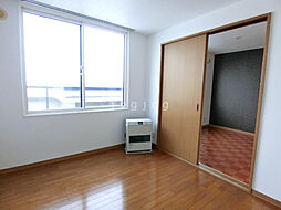 フォレスト南郷 301 3階1LDKのリビング/ダイニング