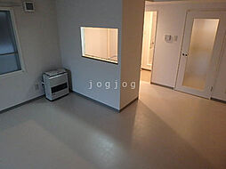 ピージー・サヤ 101 1階1LDKのリビング/ダイニング