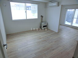 ｆｅｌｉｃｅ 105 1階1LDKのリビング/ダイニング