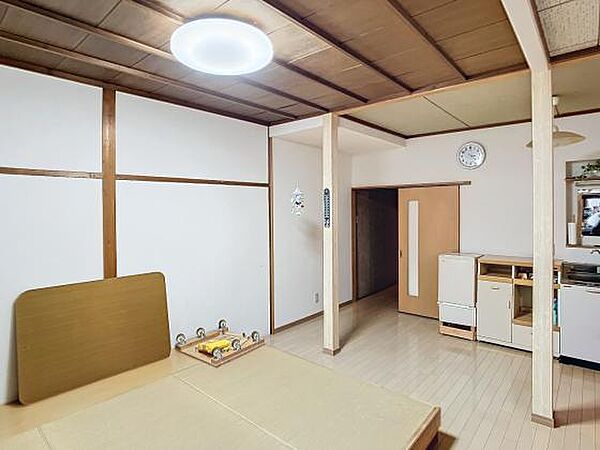 内装は、平成20年にリフォーム済です！