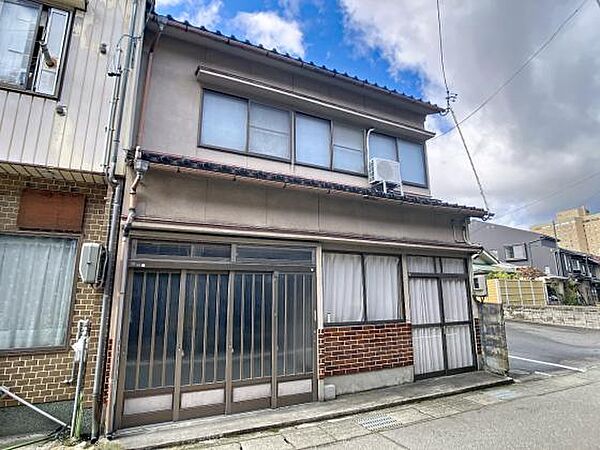 外観：317000010864