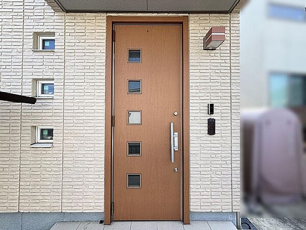 落ち着いた雰囲気のエントランス！