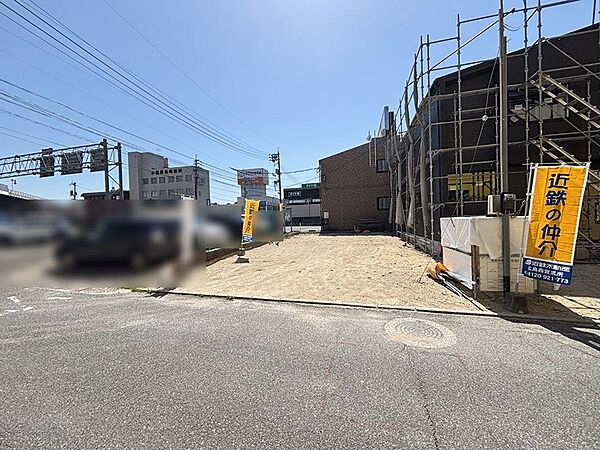 陽当たりの良い更地で、理想の住まいを実現できる土地です。
