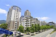URＨＡＴ神戸・灘の浜 11階 築27年の賃貸物件