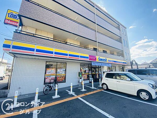 ミニストップ御領1丁目店 徒歩4分。 270m