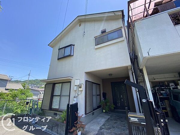 外観：327001688023