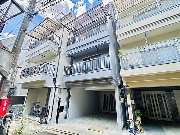 外観：327001690097