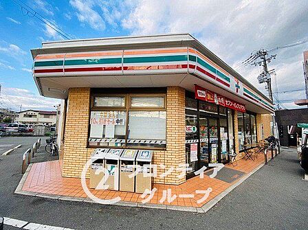 セブンイレブン大阪浜3丁目店 徒歩4分。 310m