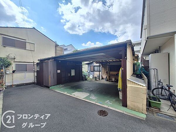 外観：327002909816