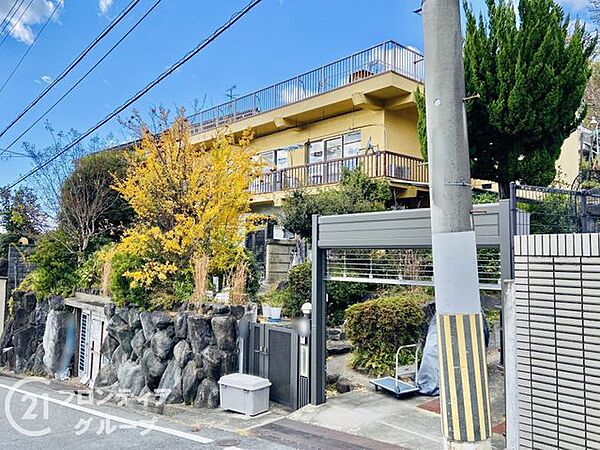 外観：327001677920