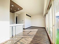 メロディーハイムメロディハイムＪ’Ｓコート　中古マンション 2LDKのリビング/ダイニング