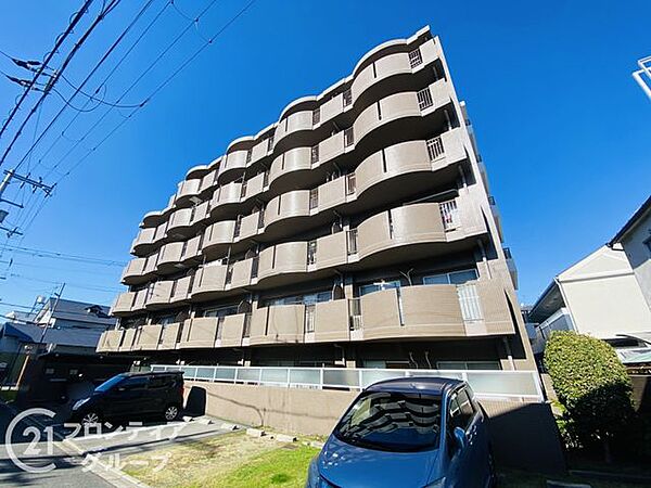 多様化する住まいのお悩みを当社へお気軽にご相談下さい