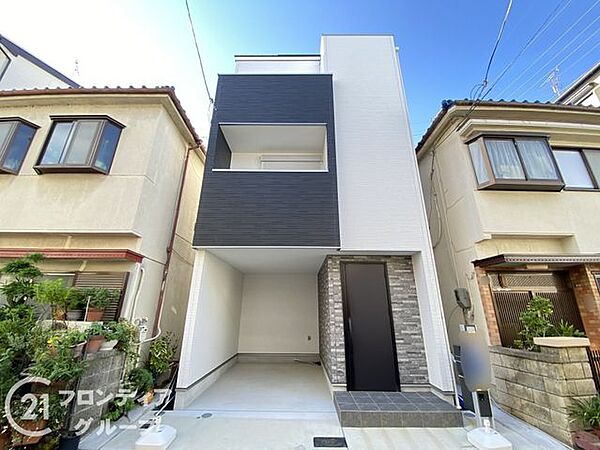 外観：327001667996