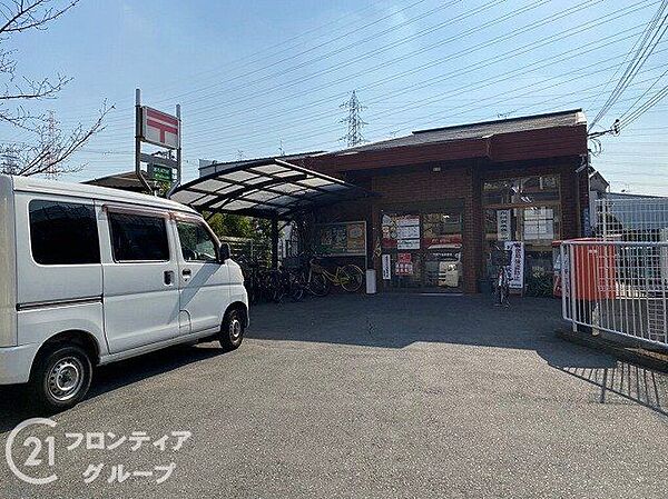 門真下島郵便局 徒歩9分。 710m
