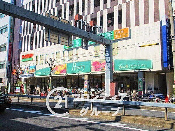 パントリー蒲生店 徒歩8分。 580m