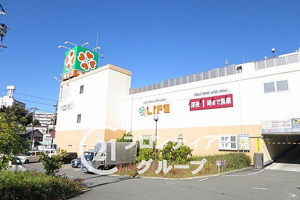 ライフ毛馬店 徒歩5分。 370m