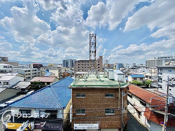 多様化する住まいのお悩みを当社へお気軽にご相談下さい