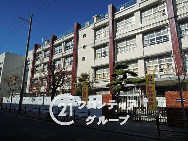 大阪市立瑞光中学校 徒歩13分。 980m
