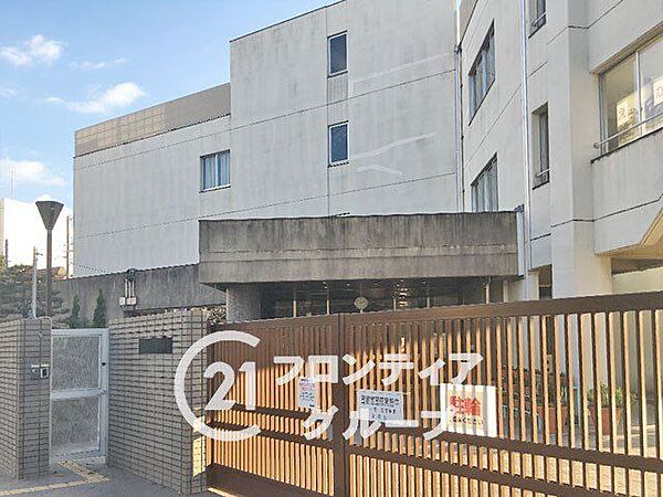 大阪市立淀川小学校 徒歩4分。 290m