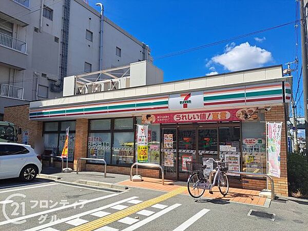 セブンイレブン守口京阪本通1丁目東店 徒歩2分。 160m