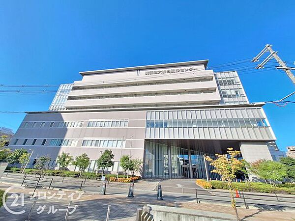 関西医科大学総合医療センター 徒歩8分。滝井駅から徒歩約2分。合計477床の総合病院。診療科は約30以上、専門医による高度な医療を提供しており、多くの患者さんに信頼されています。また、医療従事者の育…