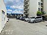 駐車場：敷地内駐車場を備えております。（※空き状況は都度ご確認ください。）お車をご利用の方にも嬉しく、快適なカーライフをサポートしてくれます。