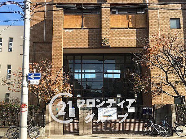 大阪市立高倉中学校 徒歩9分。 700m