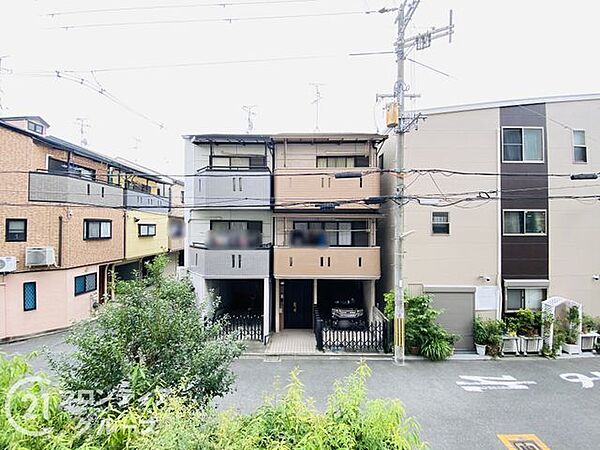 「賃貸のままでいいのか、買うべきか」その判断に必要な情報を、スタッフがわかりやすく整理してお伝えします。お気軽にご相談ください。