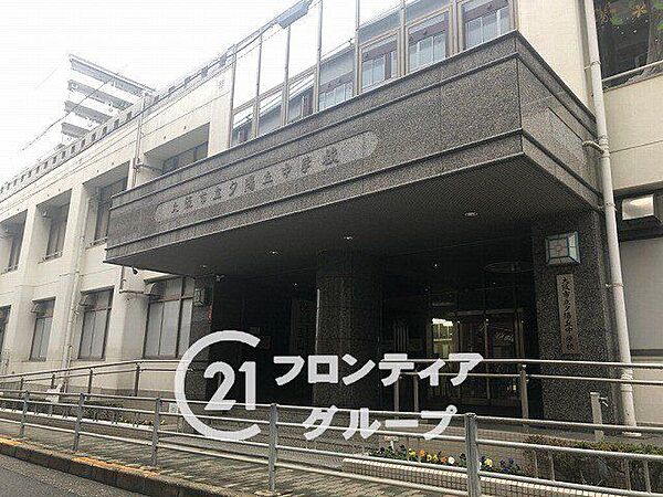 大阪市立夕陽丘中学校 徒歩7分。 490m