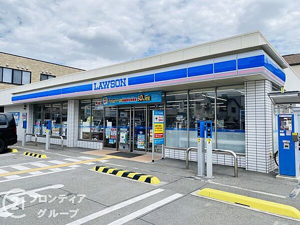 ローソン守口大宮通三丁目店 徒歩4分。 270m