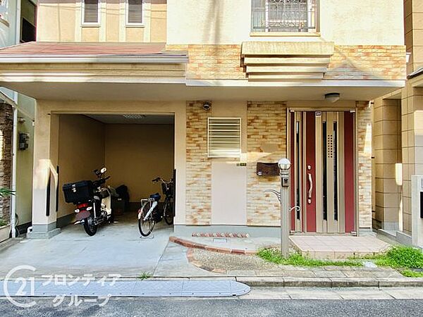 多様化する住まいのお悩みを当社へお気軽にご相談下さい