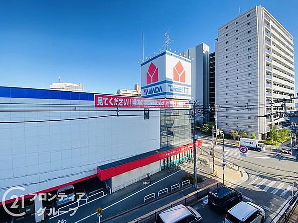 開放感あふれる眺望が魅力。お部屋から広がる景色を楽しみながら、ゆったりとした時間をお過ごしいただけます。