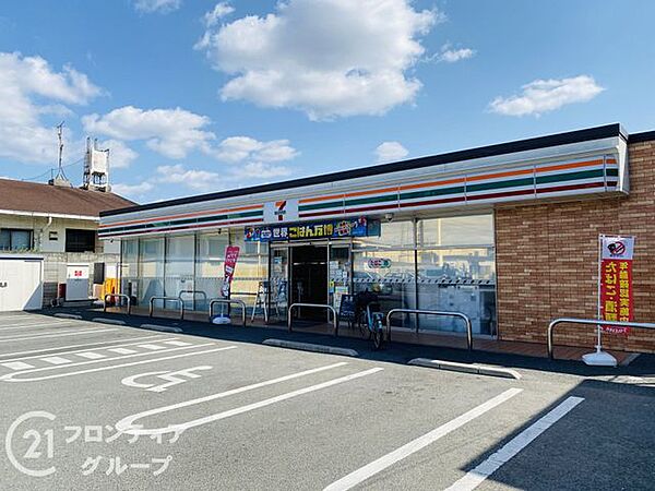 セブンイレブン大東諸福1丁目店 徒歩6分。 480m